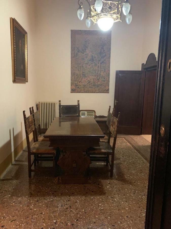 Palazzo Bargellini Panzacchi Apartments بولونيا المظهر الخارجي الصورة