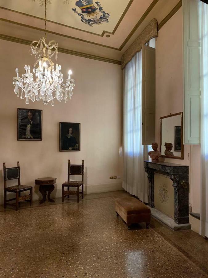 Palazzo Bargellini Panzacchi Apartments بولونيا المظهر الخارجي الصورة